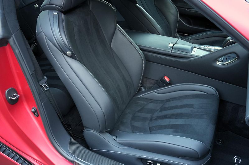 Lexus LC 500h 3.5L V6, Kamera, HUD,Ventilace - fotka 30 z 31