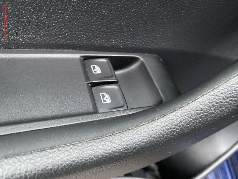 Škoda Fabia (2017) 1.0 TSi, Active, park.čidla - fotka 11 z 18