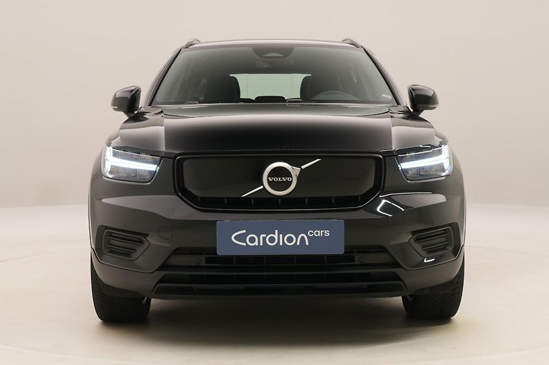 Volvo XC40 PURE ELECTRIC RECHARGE PLUS - fotka 15 z 51