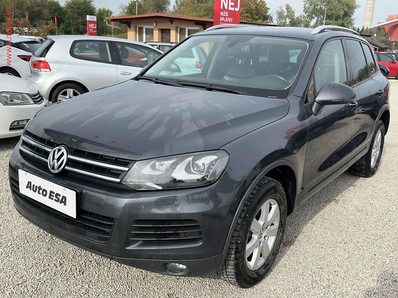 Volkswagen Touareg (2011) 3.0 TDi 4x4, AT, navi, bixen - fotka 3 z 22
