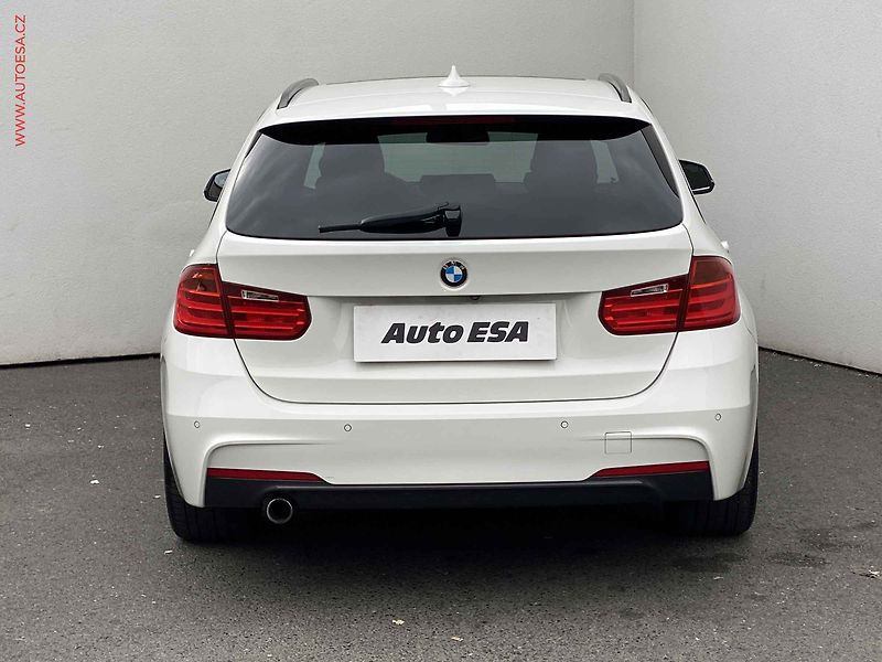 BMW Řada 3 (2015) 2.0D 318D, M Paket, bixen - fotka 5 z 21