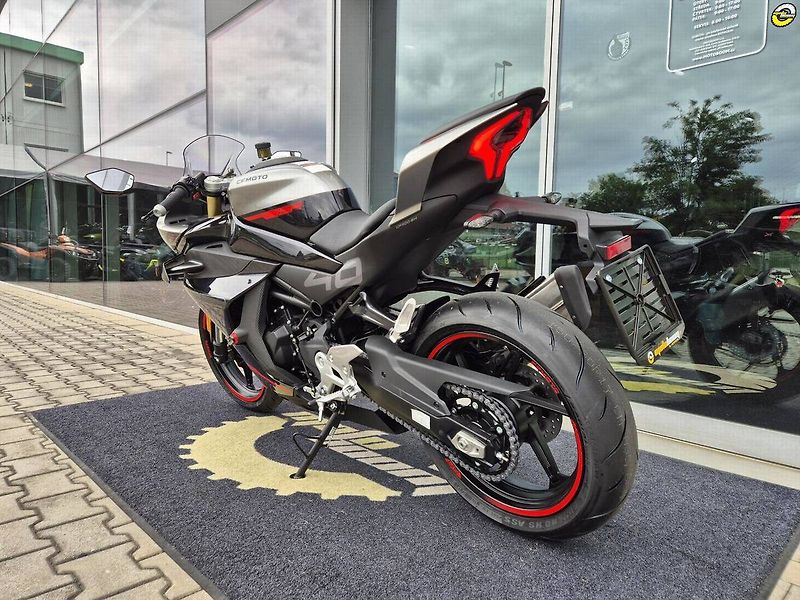 CFMOTO 450 SR (2026) - fotka 6 z 19
