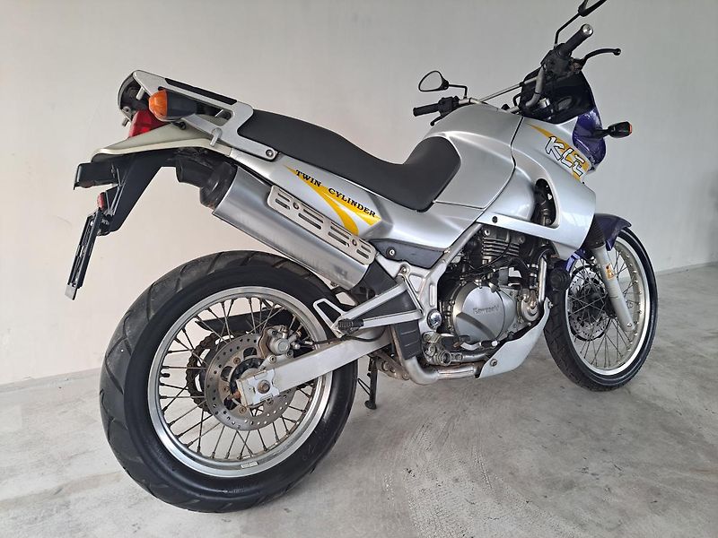 Kawasaki KLE 500 - fotka 3 z 16