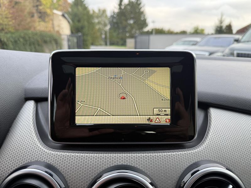 Mercedes-Benz Třídy B 220 CDI 125kW - fotka 14 z 22