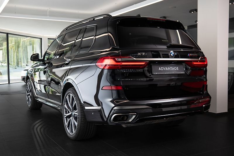 BMW X7 M50i/360/HarmanKardon/Pano - fotka 4 z 31