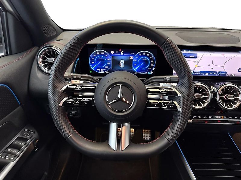Mercedes-Benz EQB 300 4M AMG 7míst Night Distro - fotka 10 z 12