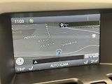 Volvo XC60 D4 AWD SUMMUM AUT CZ 1.maj - náhled 32
