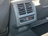 Volkswagen Golf 1,5 e-TSi 96kW 7DSG STYLE  8 - náhled 21