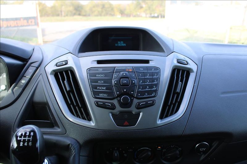 Ford Transit Custom 2,2 TDCi  9 - míst, DPH, KLIMA - fotka 26 z 31