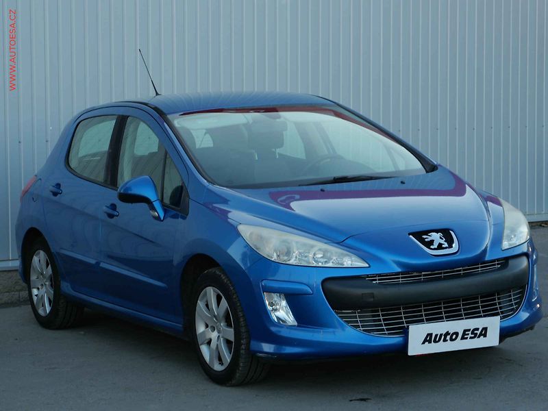 Peugeot 308 (2008) 1.6 VTi, ČR, AC, park.asist - fotografie inzerátu
