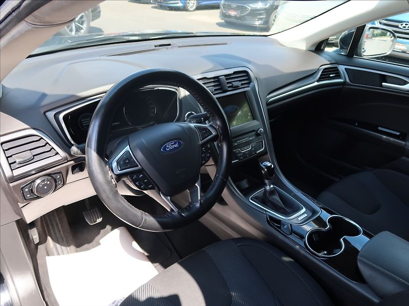 Ford Mondeo 2,0 TDCi,110kW,Aut.klima,navi - fotka 9 z 24