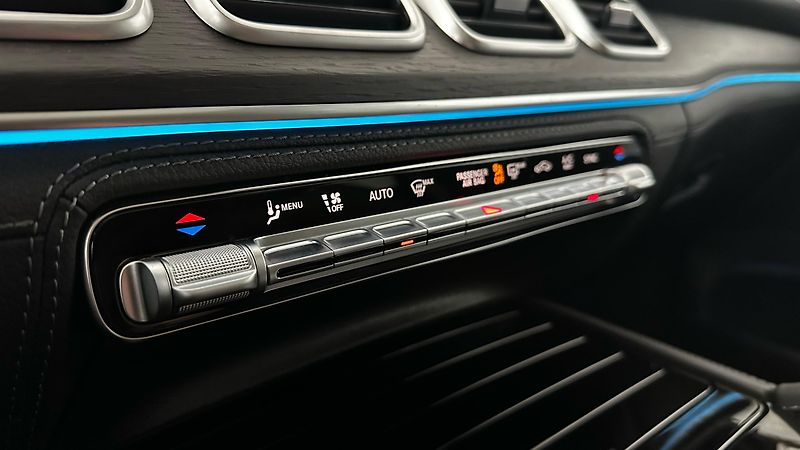 Mercedes-Benz GLE 53 AMG 4 MATIC / TOP STAV - fotka 41 z 65