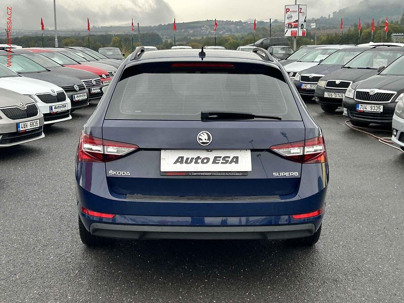 Škoda Superb (2016) 1.6 TDi - fotka 5 z 17