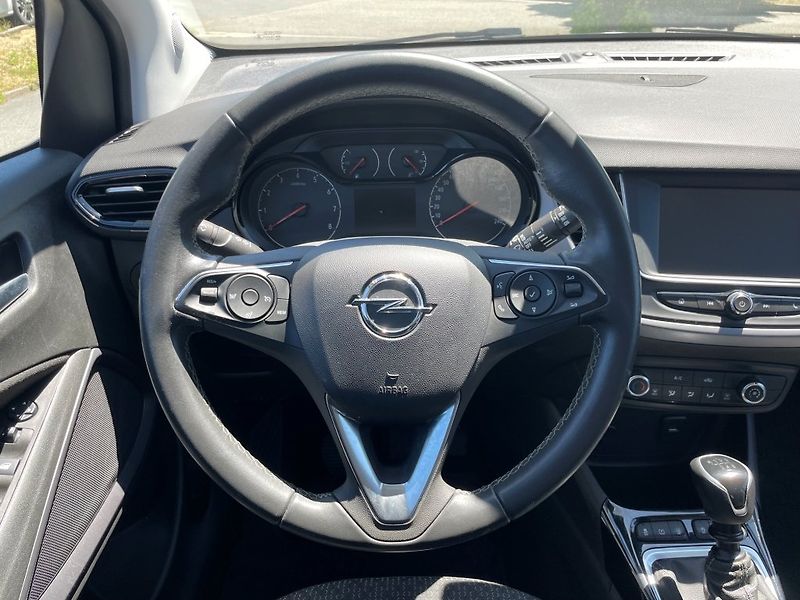 Opel Crossland Edition 1,2 Turbo, MT6 - fotka 17 z 32