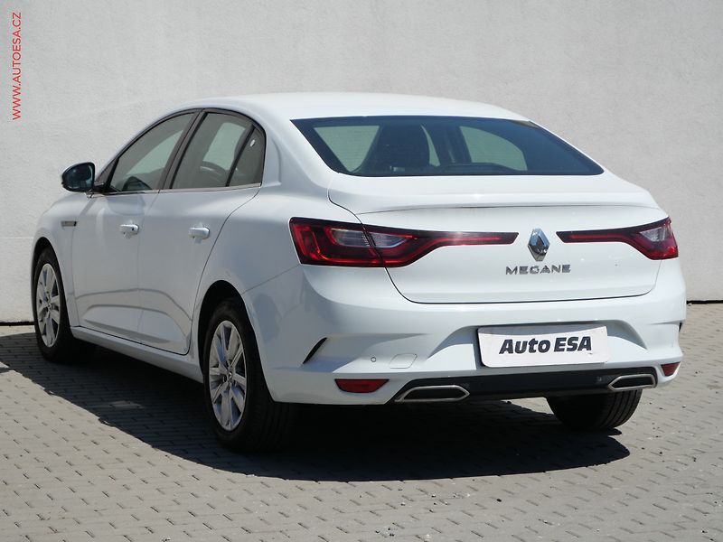 Renault Mégane (2021) 1.3 TCe, ČR - fotka 6 z 18