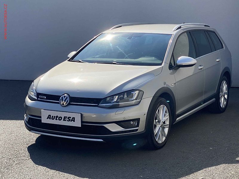 Volkswagen Golf (2015) 2.0 TDi 4x4, Alltrack, bixen - fotka 3 z 18