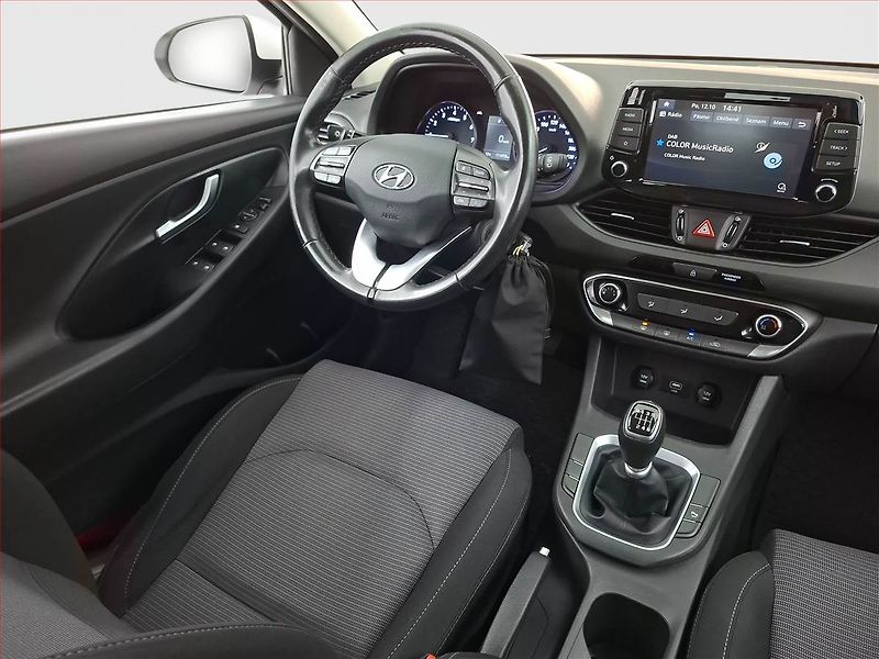 Hyundai i30 (2020) 1.5 DPI, Serv.kniha, Tempomat - fotka 7 z 18