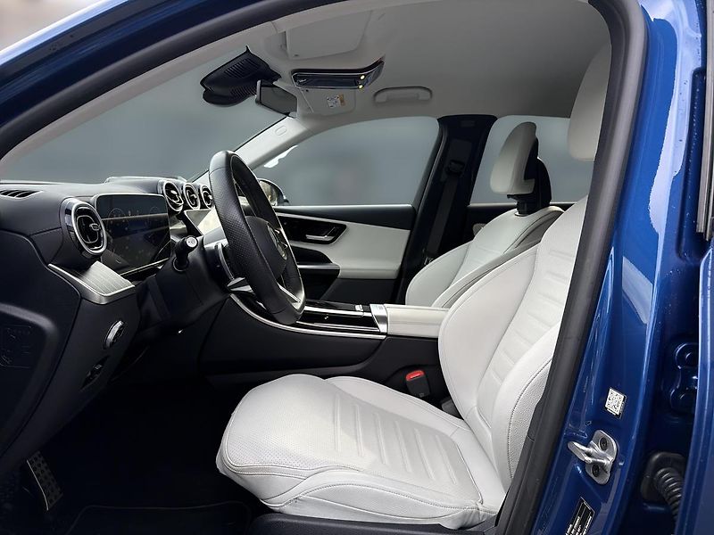 Mercedes-Benz GLC 200 4M, 1.majitel - fotka 13 z 17