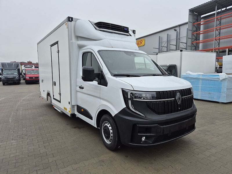 Renault Master (2026) 170k, Platforma, Chladící - fotka 1 z 11