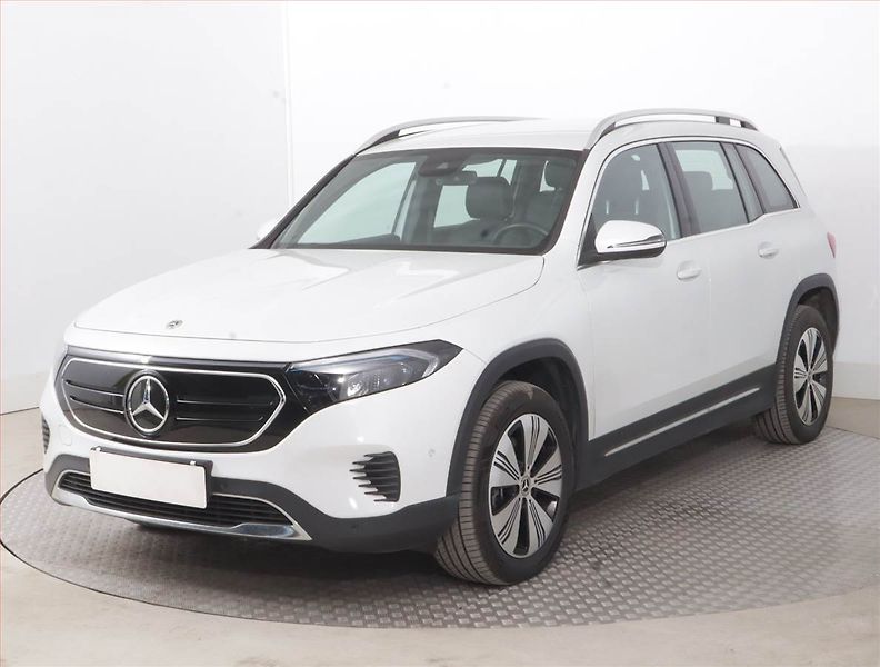 Mercedes-Benz EQB (2023) 250, SoH 97% - fotka 2 z 22