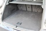 BMW iX xDrive45, 300kW - náhled 22