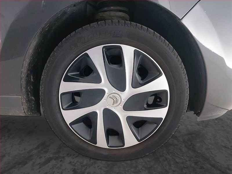 Citroën C3 Picasso (2017) 1.6 BlueHDi, Tempomat - fotka 15 z 17