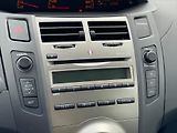 Toyota Yaris 1,0 Dream - náhled 13