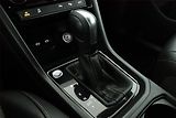 Volkswagen Touran (2020) R-Line 2.0 TDI, Automat - náhled 10
