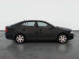 Škoda Octavia (2007) Elegance 2.0 TDI, nová STK - náhled 6