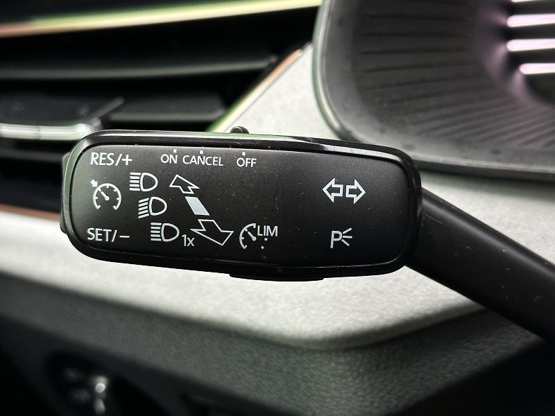 Škoda Scala 1.0TSi DSG 116PS LED V.Cockpit - fotka 20 z 47