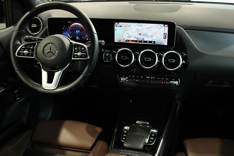 Mercedes-Benz Třídy B 180 Progressive DPH/7G/Kamera - fotka 13 z 34