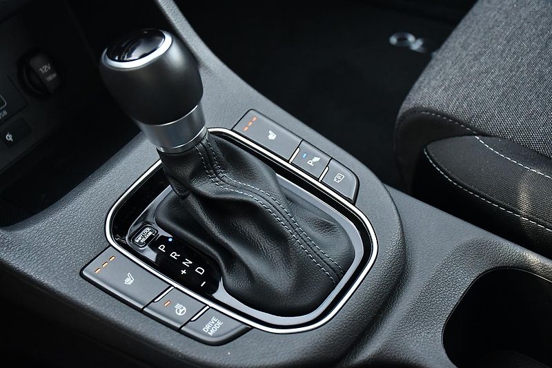 Hyundai i30 1.0TGi DCT STYLE ČR 1M - fotka 34 z 49