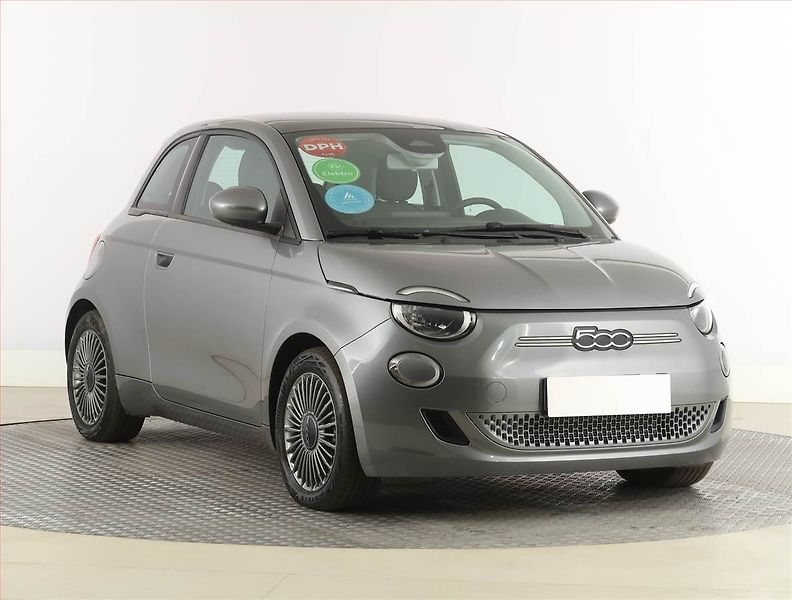 Fiat 500e (2022) 42 kWh, SoH 100%, Automat - fotografie inzerátu