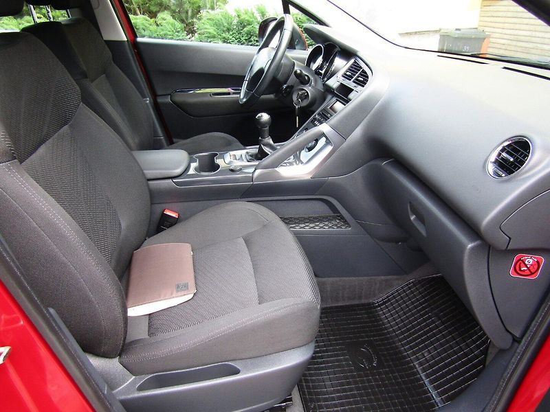 Peugeot 3008 (2010) 1.6 16V 88kW  TOP QUALITY - fotka 28 z 38