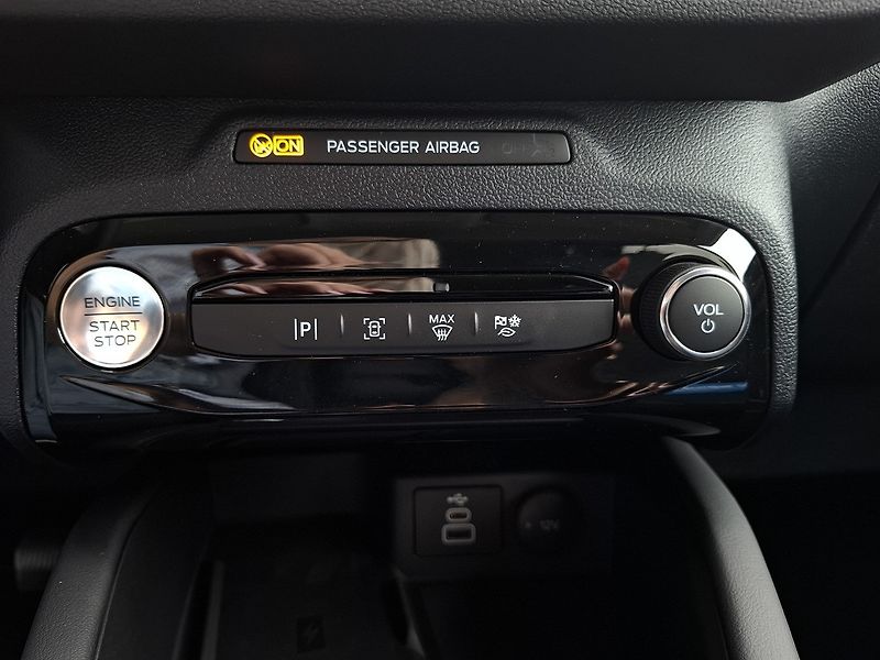 Ford Kuga Titanium, 5dveřová, 2.5 Durate - fotka 20 z 29