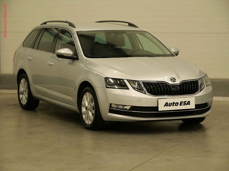 Škoda Octavia (2017) 1.6 TDi, 2.maj,ČR, Style - fotografie inzerátu