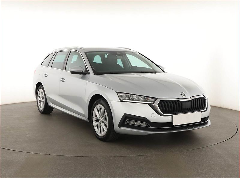 Škoda Octavia (2022) 2.0 TDI, Automat, Kůže, Navi - fotografie inzerátu