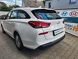 Hyundai i30 1.6-SPOTŘEBA CCA5.5l/100KM - náhled 8