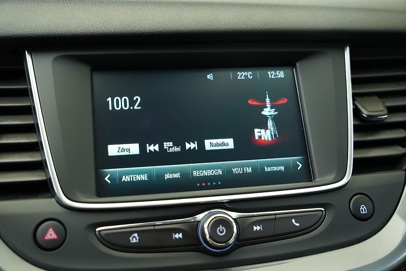 Opel Grandland X - fotka 19 z 27