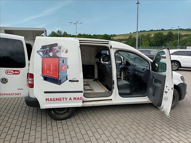 Volkswagen Caddy 2,0 CNG,ČR,KLIMA,VADA MOTORU - fotka 9 z 26