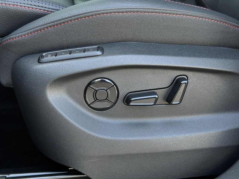 Škoda Kodiaq RS 265PS 2.0TSi 4x4 DSG Matrix - fotka 14 z 50
