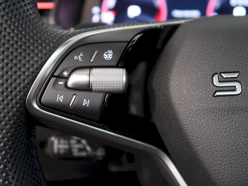 Škoda Scala (2025) MONTE CARLO 1.5TSI 110KW DSG Z - fotka 20 z 40