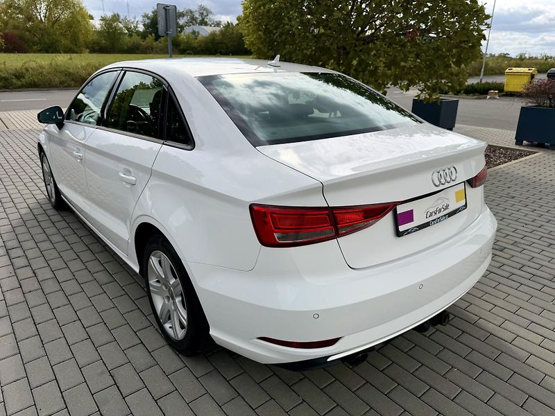 Audi A3 (2018) 1.0 TFSI Sport - fotka 4 z 19