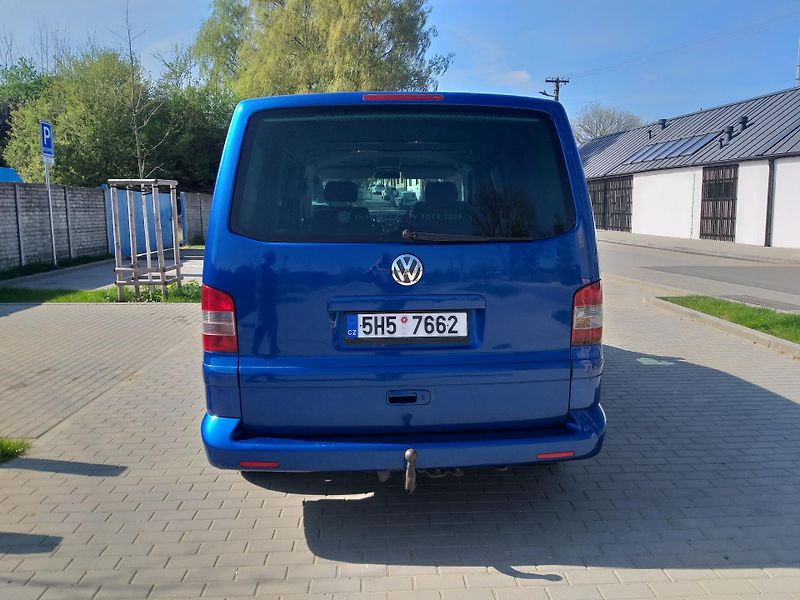 Volkswagen Multivan (2005) 2.5TDI,96kW,tažné,nez.topení - fotka 4 z 15