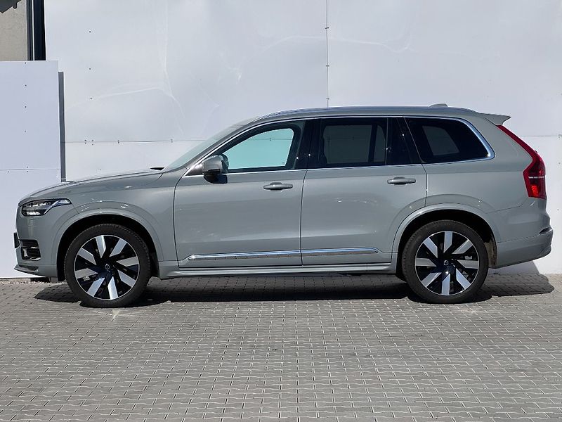 Volvo XC90 Plus Bright B5 AWD 173kW - fotka 11 z 31