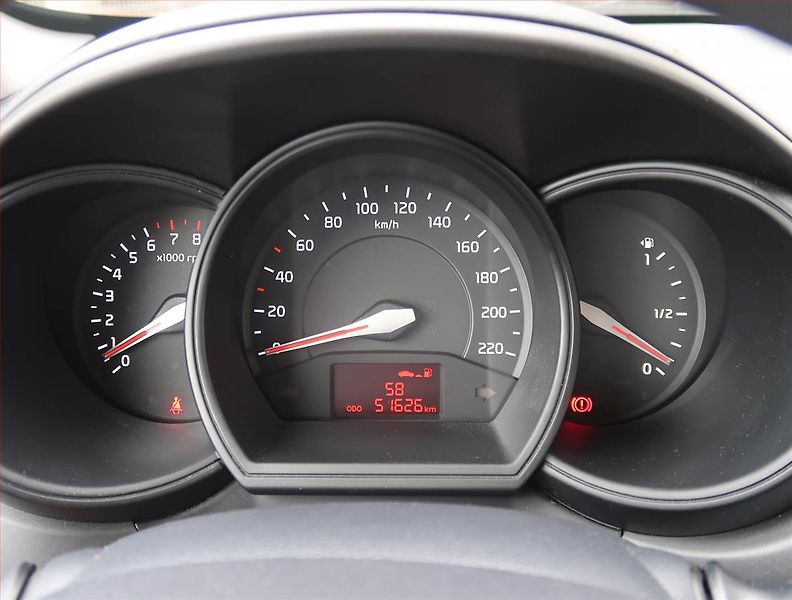 Kia Rio (2013) 1.4 CVVT, Park. senzory - fotka 11 z 15