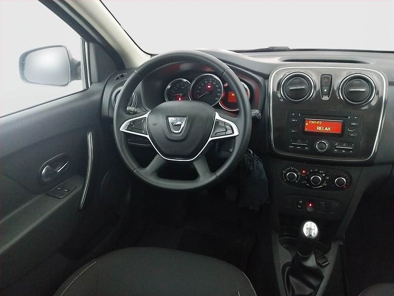 Dacia Logan (2018) 0.9 TCe, Serv.kniha, Tempomat - fotka 7 z 15