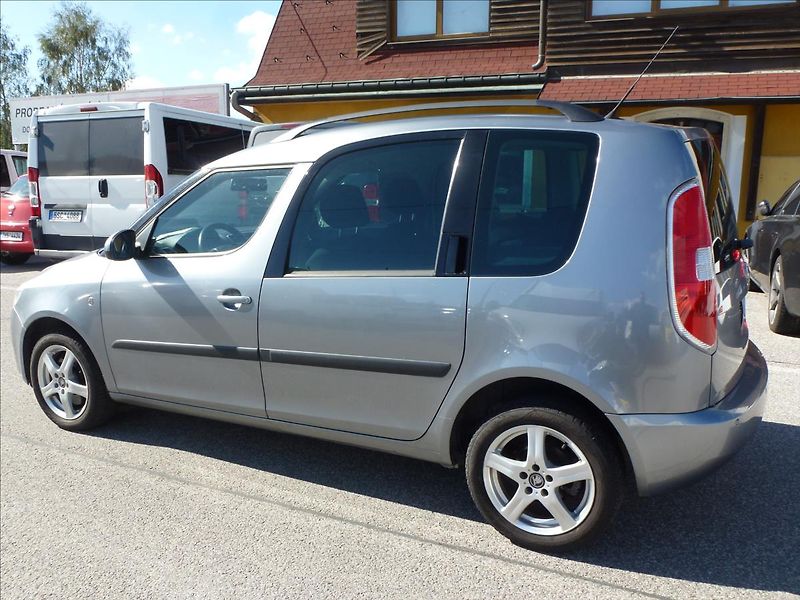 Škoda Roomster 1,9 TDI -  BEZ KOROZE !!!!!!! - fotka 14 z 54