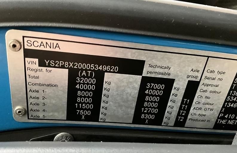 Scania (2014) P 410 8x2 odtahovka EURO 6 - fotka 24 z 24