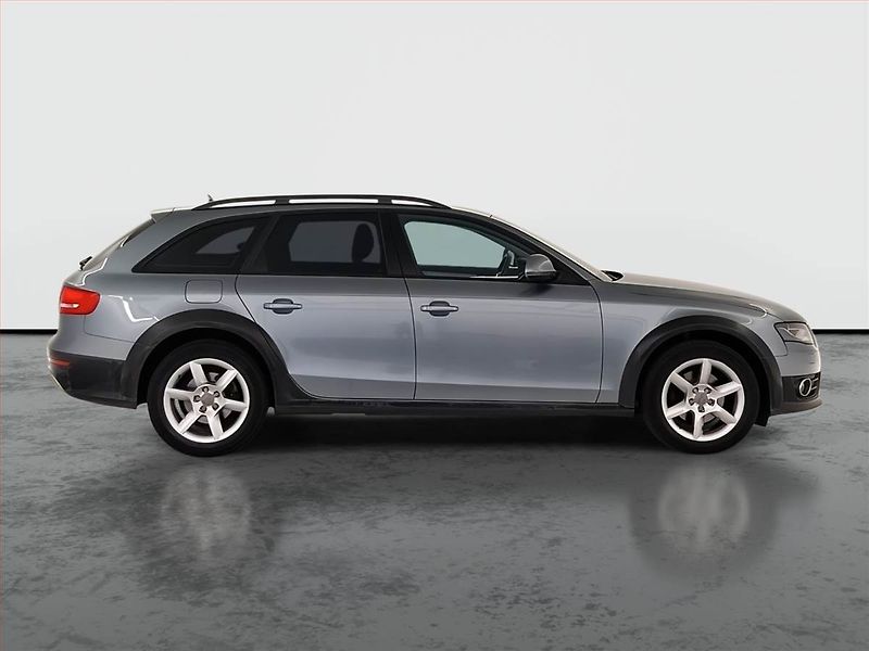 Audi A4 Allroad (2011) 2.0 TDI, 4X4, Serv.kniha - fotka 6 z 19